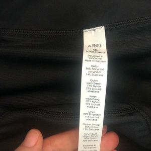 Lululemon Speed Up Short 2.5 NWT